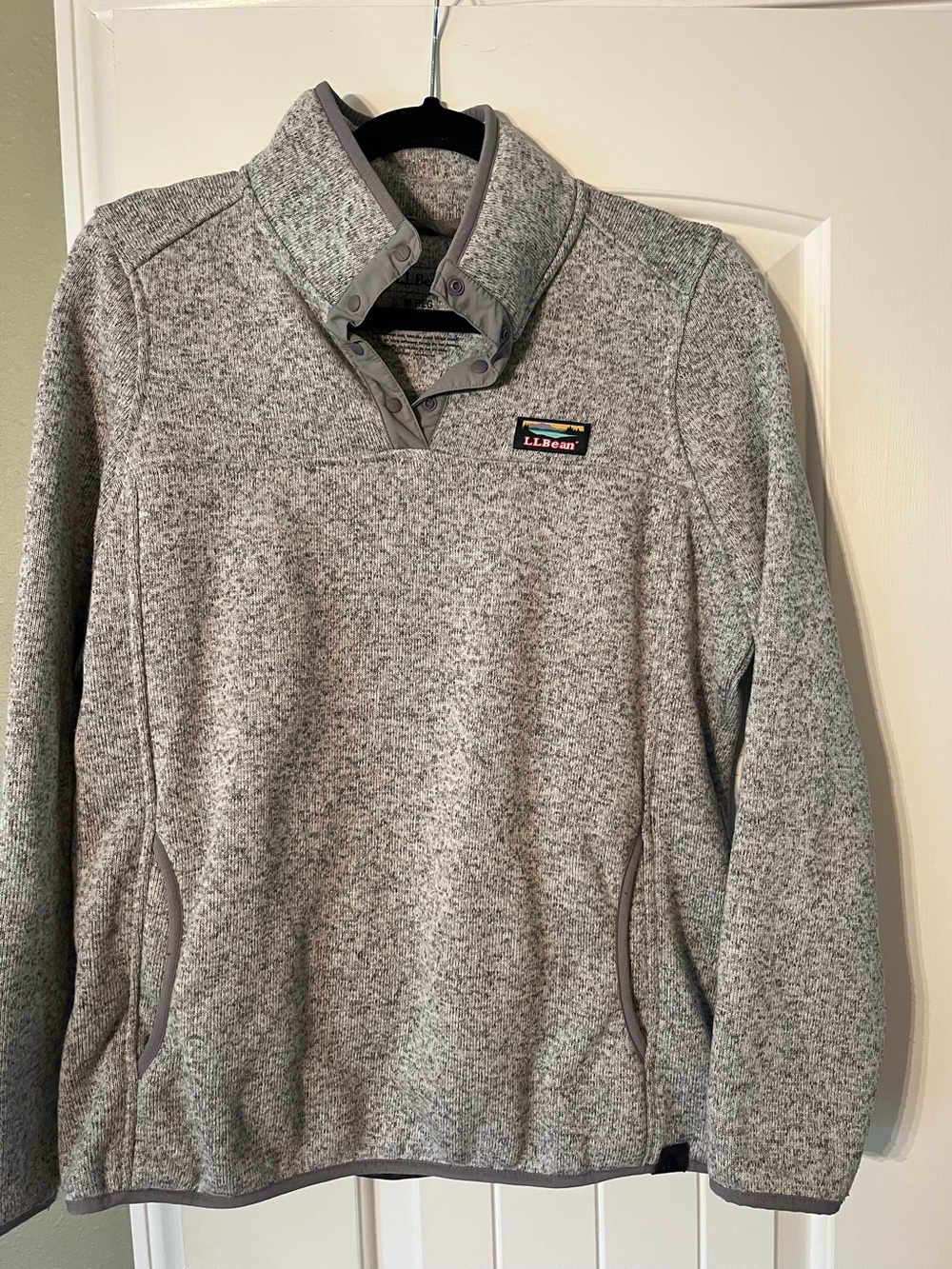 L.L. Bean Women’s Heather Gray Snap-Button Fleece Pullover